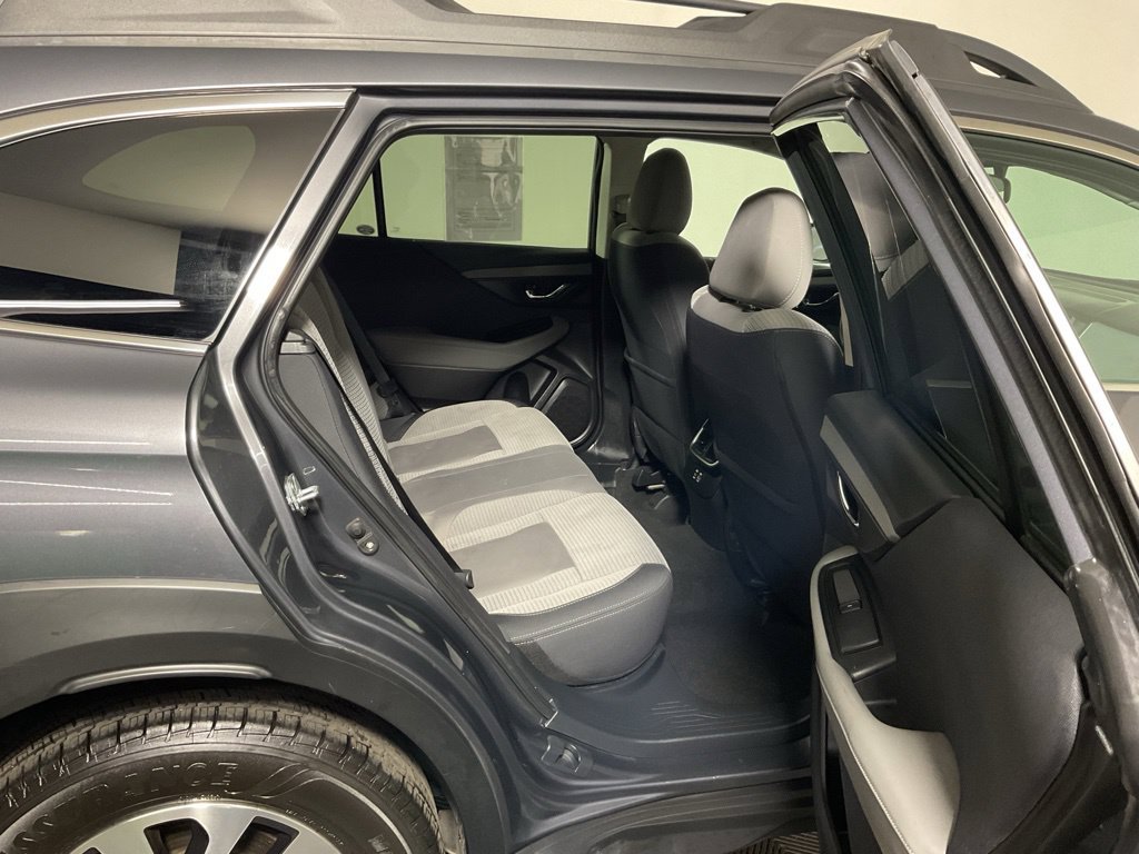 Used 2023 Subaru Outback Premium AWD/4WD image 34