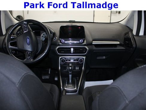 Used 2018 Ford EcoSport SE image 28
