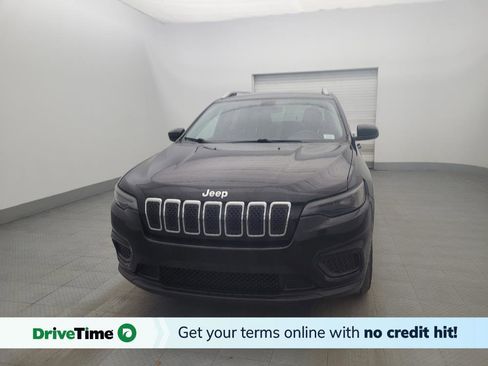 Used 2020 Jeep Cherokee Latitude FWD image 1