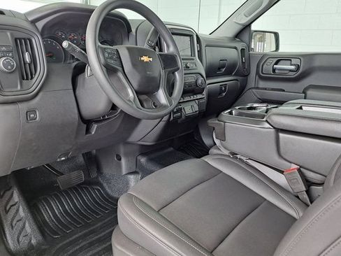 Used 2025 Chevrolet Silverado 1500 W/T w/ WT Value Package RWD image 8