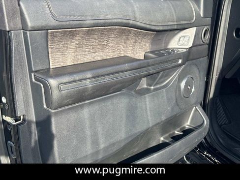 Used 2018 Ford Expedition Limited w/ Equipment Group 301A image 10