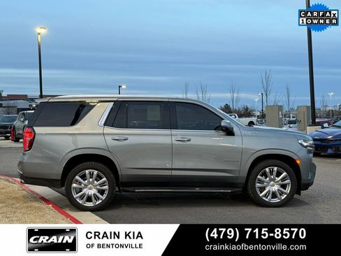 Used 2023 Chevrolet Tahoe High Country AWD/4WD image 9
