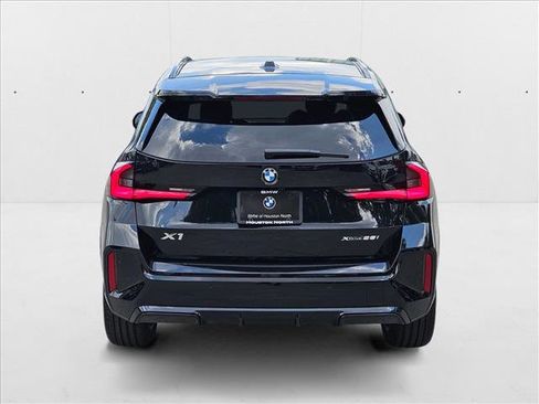 Used 2026 BMW X1 xDrive28i w/ M Sport Package image 6