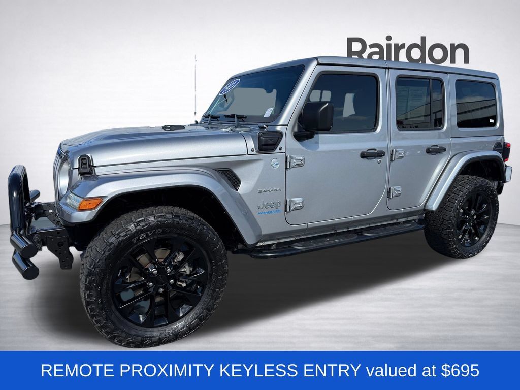 Used 2021 Jeep Wrangler Unlimited Sahara w/ Cold Weather Group AWD/4WD image 3