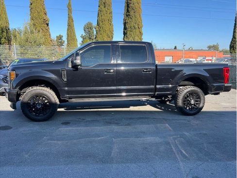 Used 2019 Ford F250 Lariat w/ Lariat Ultimate Package image 7