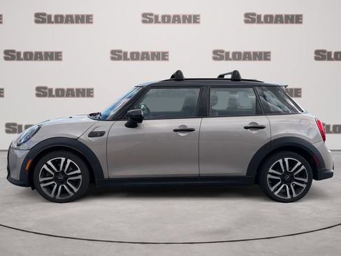 Used 2023 MINI Cooper S FWD image 2