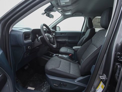 New 2025 Ford Maverick XLT w/ XLT Luxury Package image 9