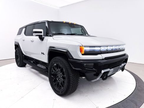 Used 2025 GMC Hummer EV 2X image 13