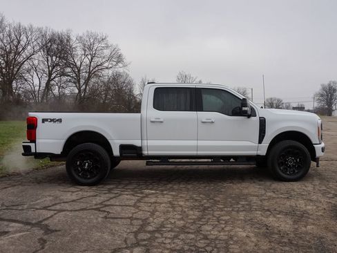 Used 2023 Ford F250 Lariat w/ Black Appearance Package image 2