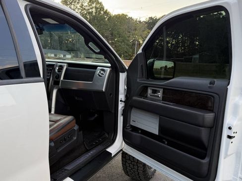 Used 2014 Ford F150 Platinum AWD/4WD image 16