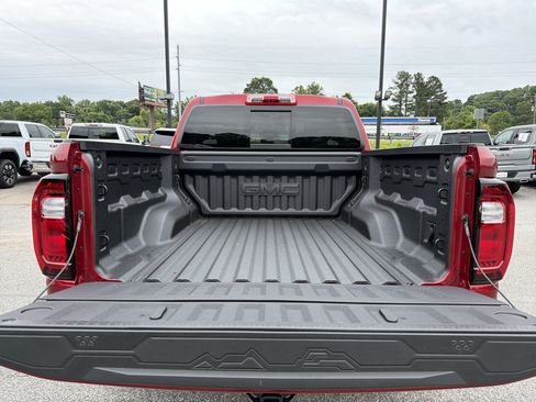 New 2026 GMC Canyon Elevation w/ Convenience Package RWD image 19