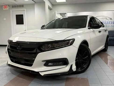 Used 2018 Honda Accord LX image 3