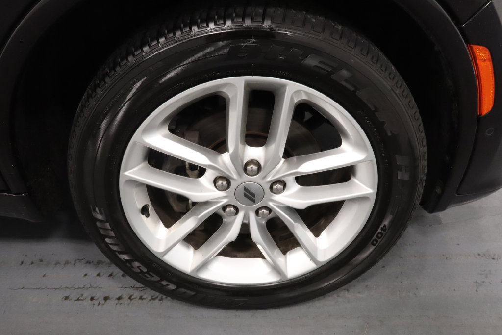 Used 2021 Dodge Durango R/T w/ Technology Group AWD/4WD image 25
