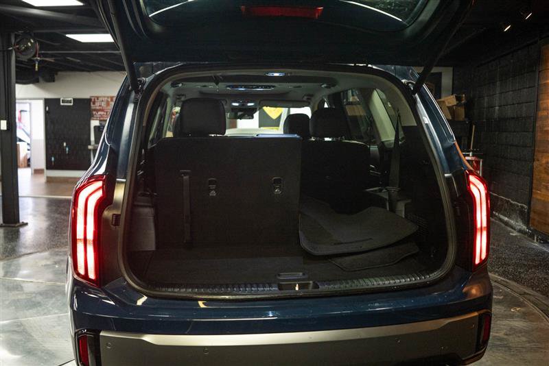 Used 2025 Kia Telluride S AWD/4WD image 7
