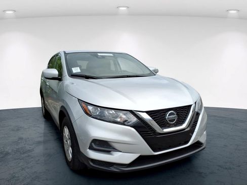 Used 2020 Nissan Rogue Sport S FWD image 10