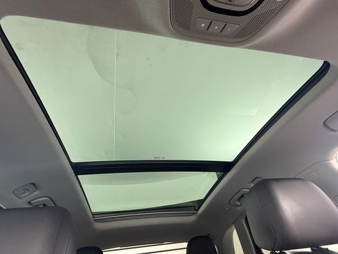 Used 2018 Audi Q5 2.0T Premium Plus w/ Premium Plus Package image 16