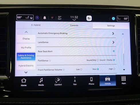 Used 2023 Chrysler Pacifica Limited image 29