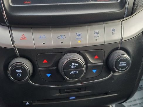 Used 2014 Dodge Journey SXT w/ Quick Order Package 28C image 29