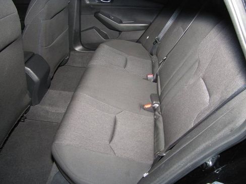 Certified 2023 Honda Accord EX image 12