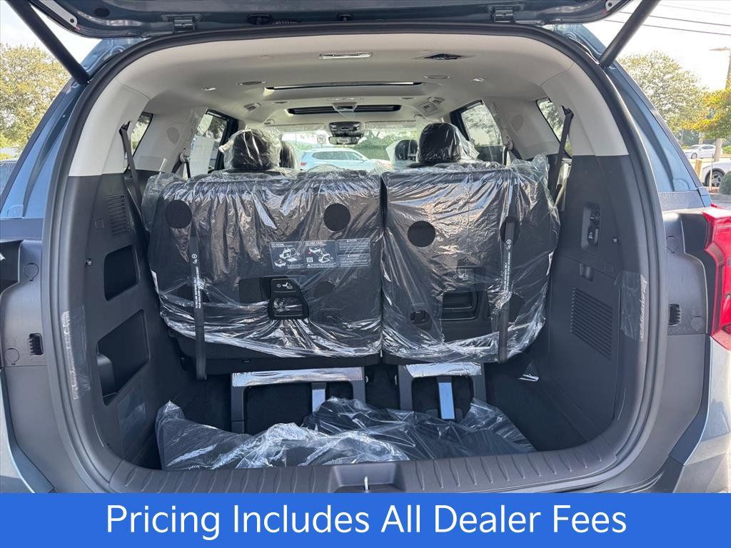 New 2027 Kia Carnival SX FWD image 7
