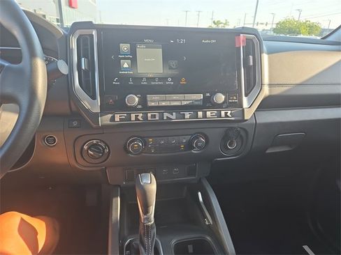 New 2025 Nissan Frontier SV image 20
