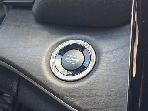 New 2025 Jeep Grand Cherokee L Limited w/ MOPAR Finishing Package image 31