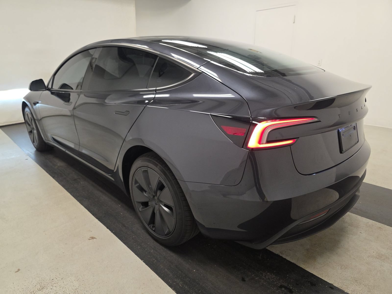 Used 2026 Tesla Model 3 RWD image 5