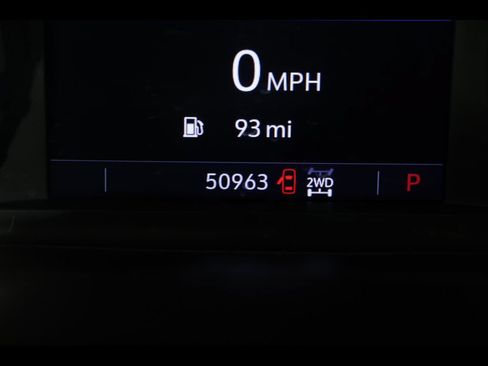 Used 2020 Chevrolet Silverado 1500 RST AWD/4WD image 29