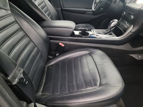 Used 2017 Ford Edge SEL w/ Equipment Group 201A FWD image 21