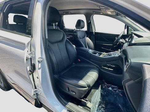 Used 2022 Hyundai Santa Fe SEL w/ Convenience + Premium Package FWD image 29