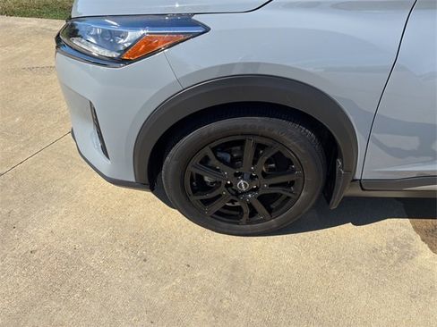 Used 2023 Nissan Kicks SR w/ SR Premium Package image 52