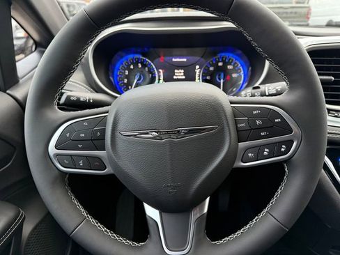 New 2026 Chrysler Pacifica Select image 19
