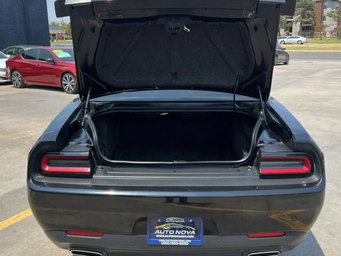Used 2019 Dodge Challenger GT w/ Blacktop Package RWD image 10