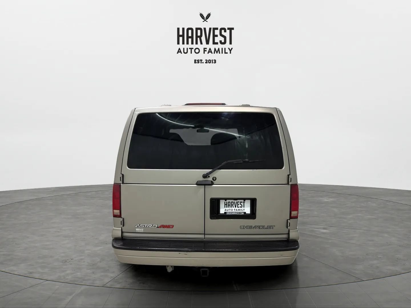 Used 2004 Chevrolet Astro Passenger AWD w/ LS Preferred Equipment Group image 5