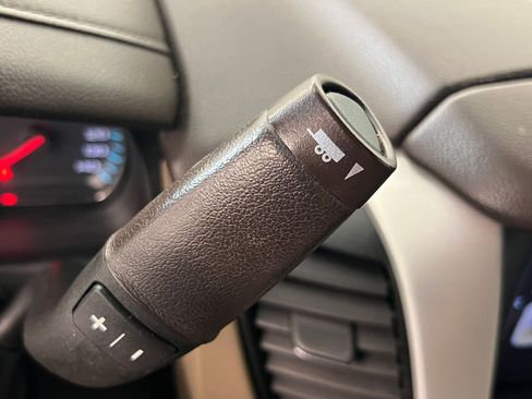 Used 2020 GMC Yukon SLT w/ Open Road Package image 26