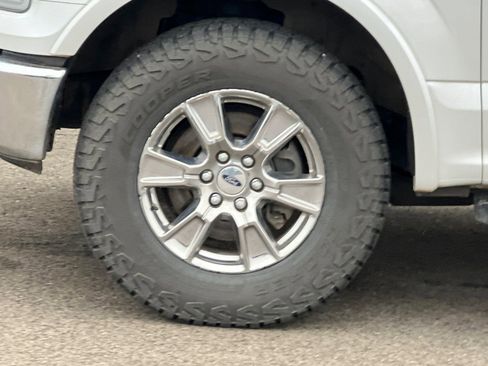 Used 2015 Ford F150 Lariat w/ Equipment Group 502A Luxury image 25