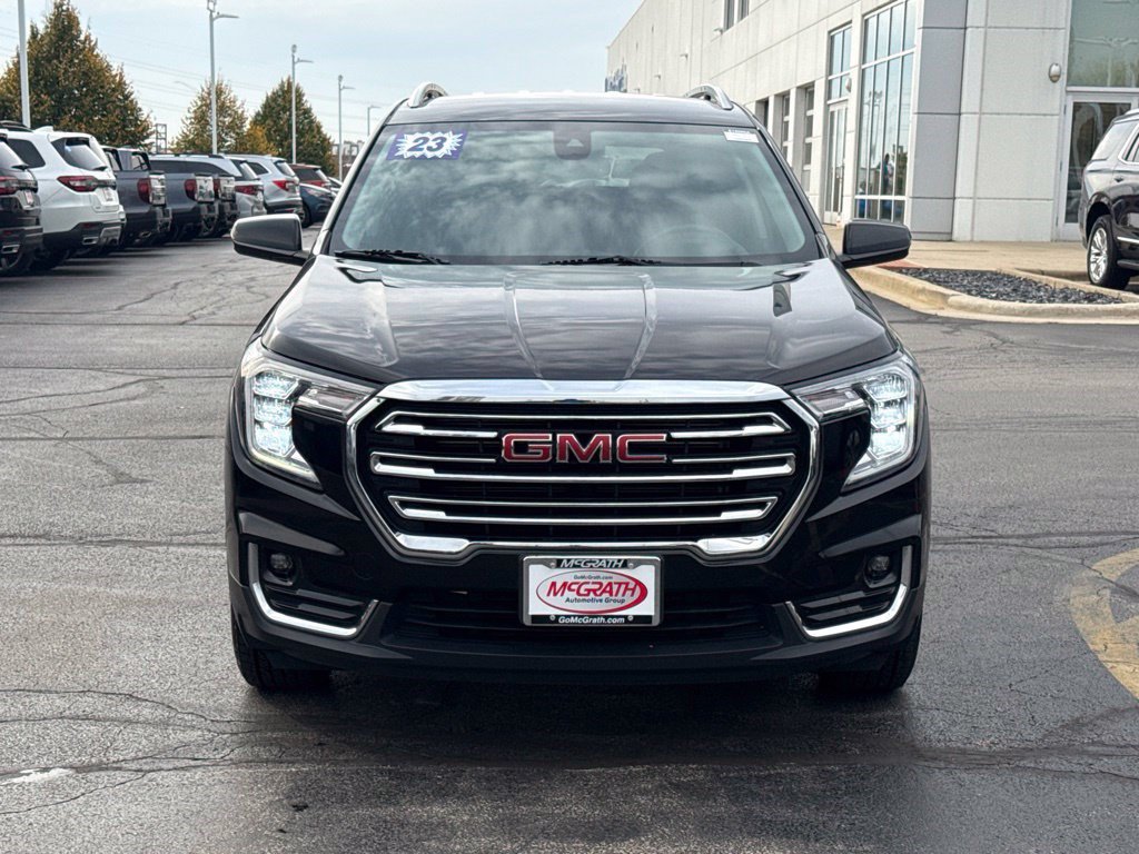 Used 2023 GMC Terrain SLT AWD/4WD image 5