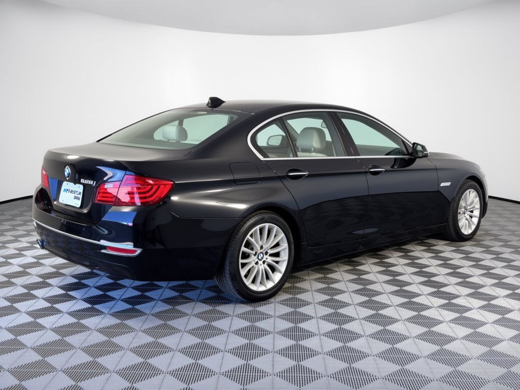 Used 2014 BMW 528i Sedan RWD image 9