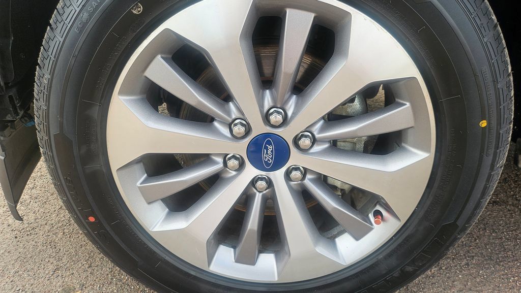 Used 2018 Ford F150 XL w/ Equipment Group 101A Mid RWD image 15