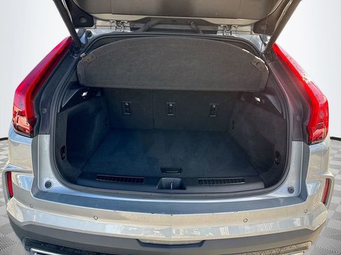 Certified 2025 Cadillac XT4 Premium Luxury image 30