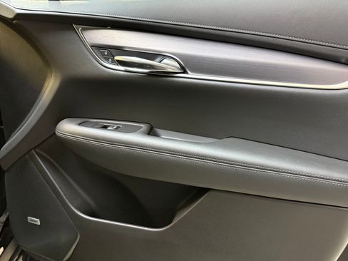 Certified 2023 Cadillac XT6 Luxury image 49