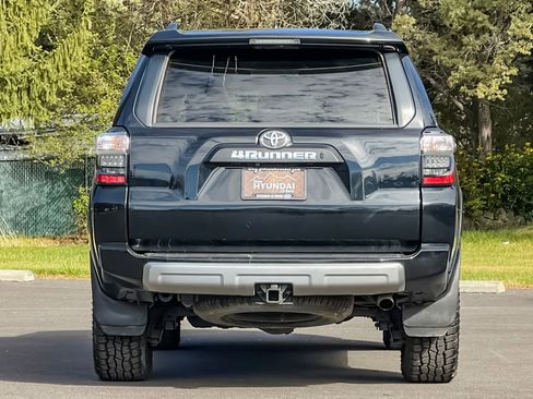 Used 2021 Toyota 4Runner TRD Off-Road Premium w/ Moonroof Package image 5