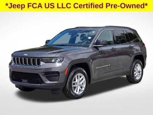Used 2025 Jeep Grand Cherokee Laredo X AWD/4WD image 2