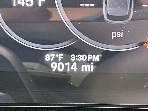 Used 2024 Porsche Cayenne image 42