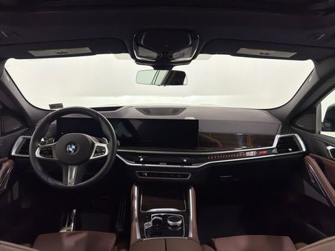 Used 2024 BMW X6 xDrive40i w/ Premium Package image 29