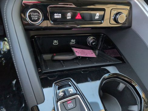 New 2025 Audi Q5 Premium Plus image 9