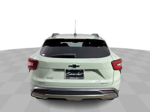Used 2025 Chevrolet Trax ACTIV w/ Driver Confidence Package FWD image 7