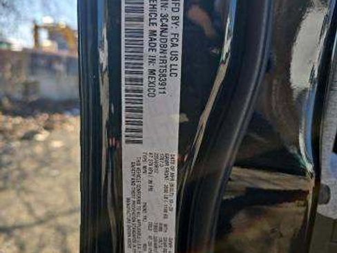 Used 2024 Jeep Compass Latitude w/ Sun and Sound Group image 15