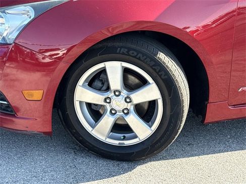 Used 2014 Chevrolet Cruze LT w/ RS Package image 36