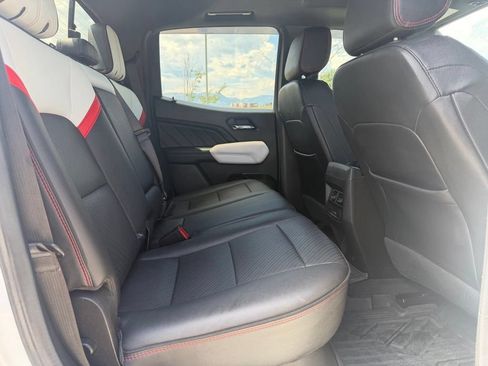 Used 2023 GMC Canyon AT4X AWD/4WD image 28